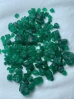83.00ct Swat Emerald Rough Lot (10x9x4mm): Natural Green Crystals Ideal for Cutting or Collecting - Image 5