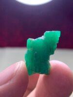19.96ct Swat Emerald Crystal – Bold Color and Natural Elegance in Every Facet - Image 5