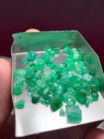Verdant Rarity: 43.35 Carat Swat Emerald Rough Lot - Image 6