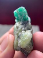 147.30ct Swat Emerald Specimen  from the Valley of Gems - Image 3