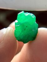 A Majestic Find: 7.90 Carat Emerald Crystal from Swat Valley, Pakistan - Image 5