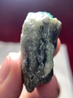 147.30ct Swat Emerald Specimen  from the Valley of Gems - Image 9
