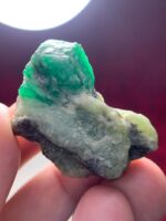 147.30ct Swat Emerald Specimen  from the Valley of Gems - Image 10
