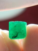 4.60ct Swat Emerald Crystal – Compact Raw Beauty with Vibrant Green Color - Image 6