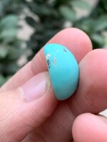 17.92 ct Afghan Turquoise Cabochon: Vivid Blue Gemstone - Image 7