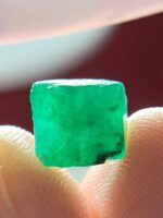 4.60ct Swat Emerald Crystal – Compact Raw Beauty with Vibrant Green Color - Image 8