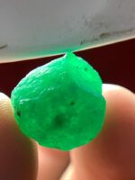 Unveiling the 13.75ct Emerald Crystal: A Gorgeous Gemstone of Timeless Beauty - Image 5
