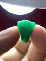 Brilliant 11.12ct Swat Emerald Crystal – A Compact Gem of Pure Natural Beauty - Image 2