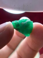 Brilliant 11.12ct Swat Emerald Crystal – A Compact Gem of Pure Natural Beauty - Image 3