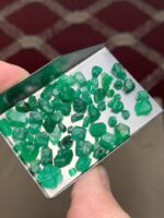 Discovering a Rare 46.65 ct Rough Emerald Lot from Swat, Pakistan - Image 2