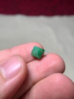 4.75ct Swat Emerald Crystal: A Compact Gem with Rich Color and Natural Form - Image 3