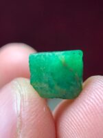 4.75ct Swat Emerald Crystal: A Compact Gem with Rich Color and Natural Form - Image 6