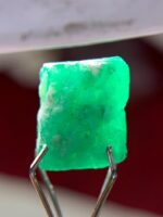 Shining Bright: The 5.40ct Emerald Crystal - A Perfectly Proportioned Gem - Image 8