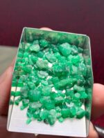 59.94ct Swat Emerald Rough Lot – Vivid Natural Green from Pakistan’s Gem Valley - Image 4
