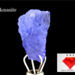 Rare 2.84 Rough Hackmanite with Strong Tenebrescent Color Change and Fluorescent from Afghanistan