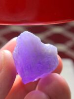 51.77 ct Hackmanite Crystal – A Statement Crystal of Rare Optical Wonder - Image 13