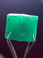 Stunning 5.75ct Emerald Crystal: Unveiling the Beauty of 9.53 x 7.85 x 7.32mm - Image 5