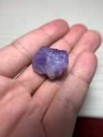 51.77 ct Hackmanite Crystal – A Statement Crystal of Rare Optical Wonder - Image 5