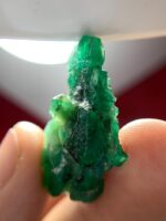 48.65ct Swat Emerald Crystal: Museum-Grade Gem from Pakistan’s Emerald Belt - Image 4