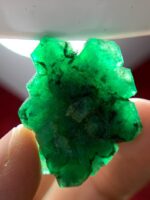 48.65ct Swat Emerald Crystal: Museum-Grade Gem from Pakistan’s Emerald Belt - Image 5