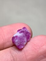 Scarlet Elegance: Showcasing a 9.30ct Afghan Ruby Specimen - Image 3