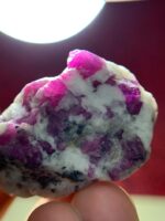 214.65ct Natural Ruby Specimen – Afghanistan | 41.94 x 31.25 x 25.84 mm - Image 3