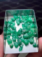 Raw Power in Green: 56.14 Carat Swat Emerald Rough Lot - Image 6