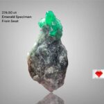 A Monumental 274.50ct Swat Emerald Specimen: Rare Natural Treasure
