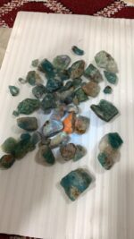 1095 ct Hauyne Lot from Afghanistan (30.35 × 23.22 × 23.50 mm) — A Deep Blue Feldspathoid Crystal Collection - Image 3