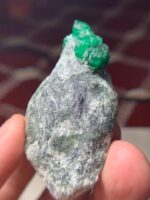 A Monumental 274.50ct Swat Emerald Specimen: Rare Natural Treasure - Image 6