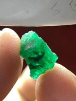 Spotlight: 4.71 ct Emerald Crystal from Swat — Elongated and Deep - Image 7