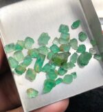 19.10 ct Rough Emerald from Panjshir, Afghanistan - Image 2
