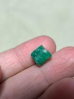 6.65ct Swat Emerald Crystal – A Distinctive Deep-Green Gem from Pakistan - Image 3