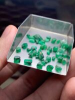 Raw Panjshir Emerald Lot – 17.30 Carats of Untouched Green - Image 3