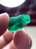 6.35 ct Emerald Crystal from Swat – A Majestic Green Treasure - Image 3