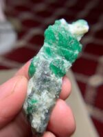 102.80-Carat Swat Emerald Specimen: A Giant Emerald Column Shaped by the Earth - Image 6
