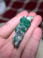 102.80-Carat Swat Emerald Specimen: A Giant Emerald Column Shaped by the Earth - Image 7