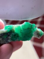 102.80-Carat Swat Emerald Specimen: A Giant Emerald Column Shaped by the Earth - Image 9