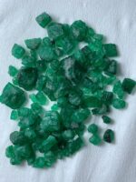 62.65ct Swat Emerald Rough Lot (9x8x6mm): Natural Green Crystals for Cutting or Collecting - Image 5