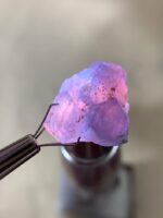 25 Carat Hackmanite Crystal from Afghanistan – Tenebrescent Collector Mineral - Image 2