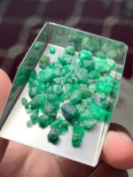41.55ct Swat Emerald Rough Lot – A Majestic Creation of Nature - Image 10