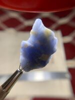 Striking 39.40ct Hackmanite Crystal from Afghanistan - Image 4