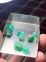 A 25.39 ct Emerald Rough Lot from Swat: Natural Beauty in Its Purest Form - Image 5