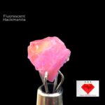 Rare 1.210 ct Hackmanite with Strong Tenebrescent Color Change and Fluorescent from Afghanistan - Image 2