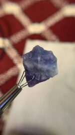 Fine 24.45ct Hackmanite Crystal from Afghanistan - Image 2