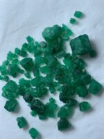 Exceptional 55.56ct Swat Emerald Rough Lot – Rare Long Crystals 12x11x110mm - Image 5