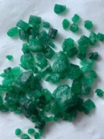 Exceptional 55.56ct Swat Emerald Rough Lot – Rare Long Crystals 12x11x110mm - Image 10