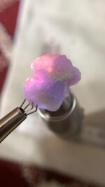 14.65 ct Afghan Hackmanite Crystal with Rare Tenebrescent Behavior - Image 4