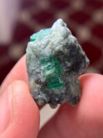 27.60-Carat Emerald Specimen from Swat: A Compact Gem of Natural Beauty (24.20 × 20.30 × 10.70 mm) - Image 7