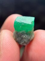 7.70ct Swat Emerald Specimen– A Fine Natural Green Gem from Pakistan - Image 7
